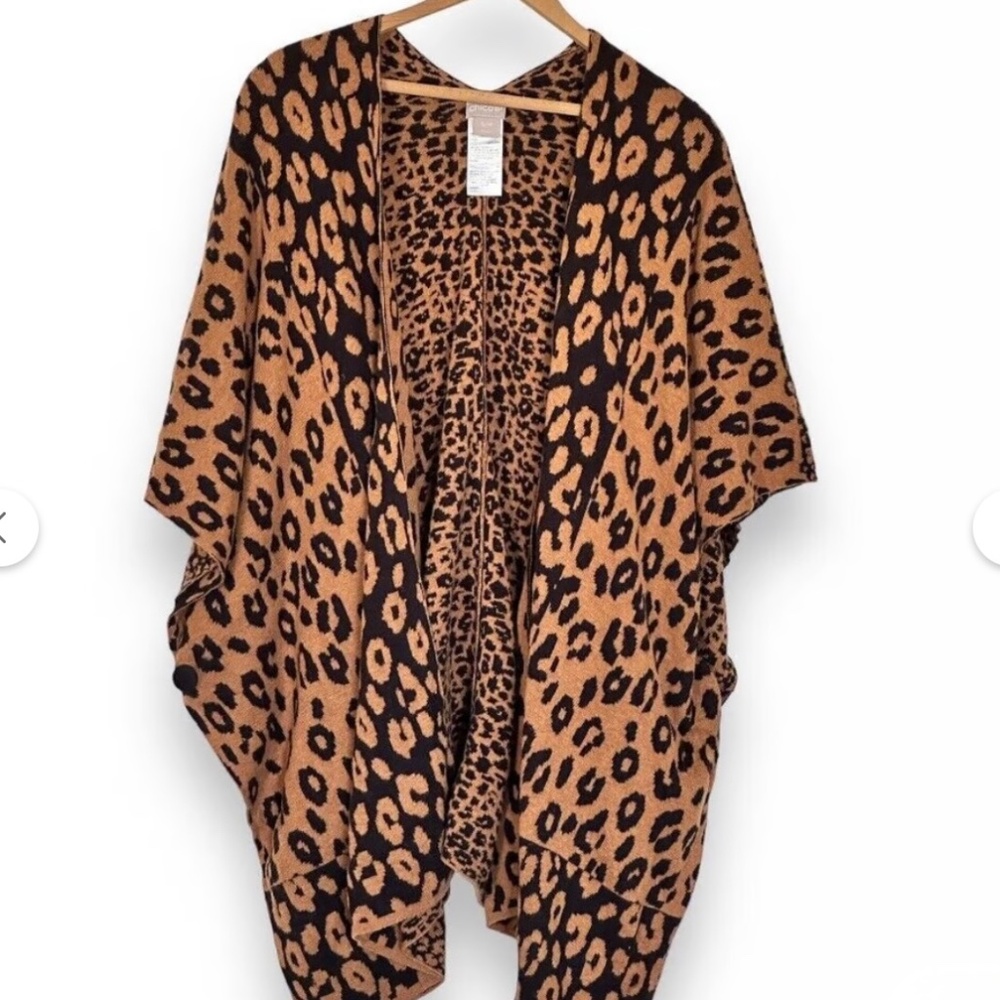 Chico’s Animal Print Sweater Poncho Open Front Sz S/M Button Side wool blend